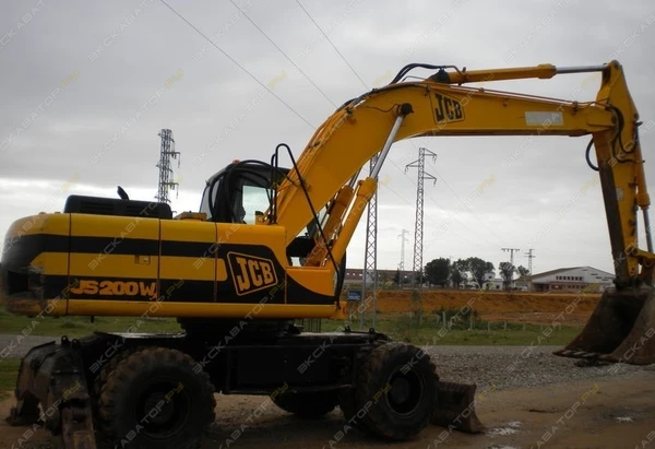 Фото Аренда колесного экскаватора JCB JS 200W, Нахабино