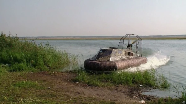 Фото Вездеход на воздушной подушке КОРСАР