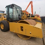 фото Аренда катка Caterpillar CS76 XT