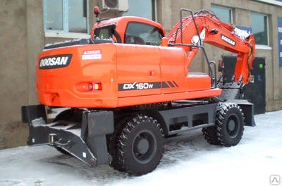 Фото Колесный экскаватор Doosan DX160W