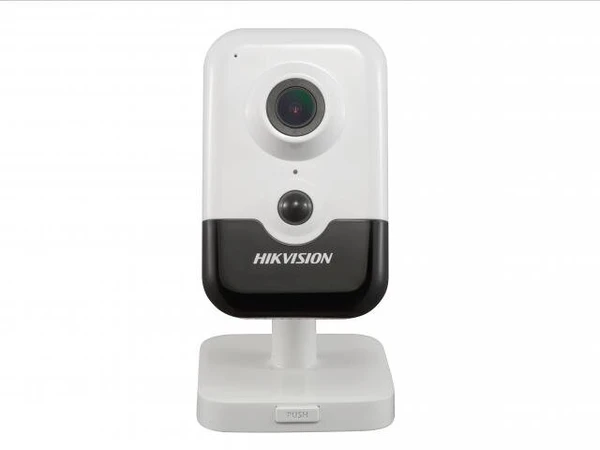 Фото Видеокамера IP DS-2CD2423G0-IW (2.8мм) (W) 2.8-2.8мм цветная Hikvision 1517392