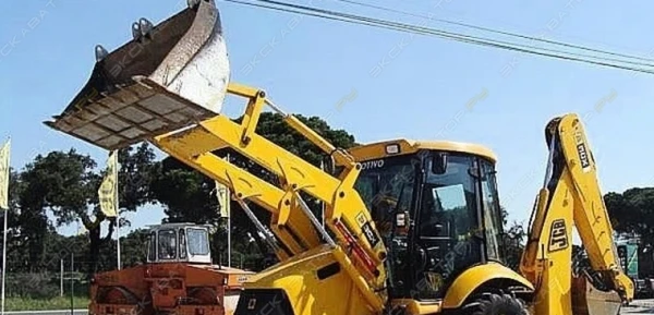 Фото Аренда экскаватора-погрузчика JCB 3CX, Голицыно