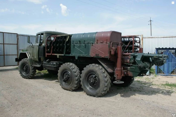 Фото Бурильная установка БГМ-1 на базе ЗИЛ 131