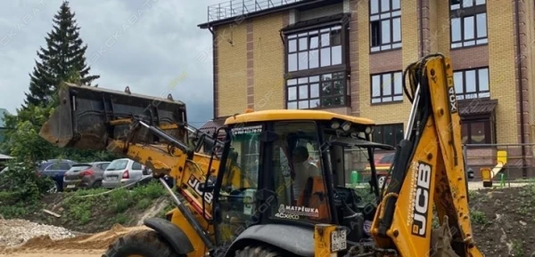 Фото Аренда экскаватора-погрузчика JCB 4CX, Владимир